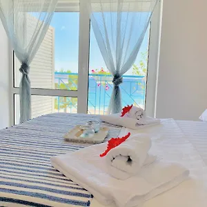 Nubes Guest house Himare