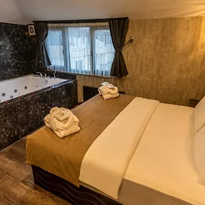 3* Hotell Golden Dream