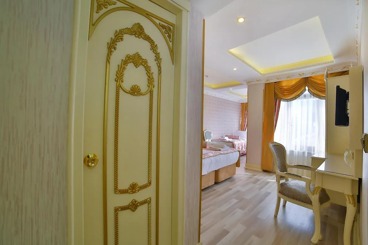 Nayla Palace Hotel-Special Category Estambul